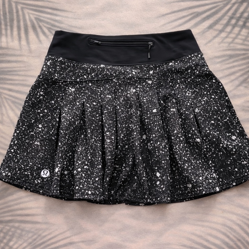 lululemon circuit breaker skirt